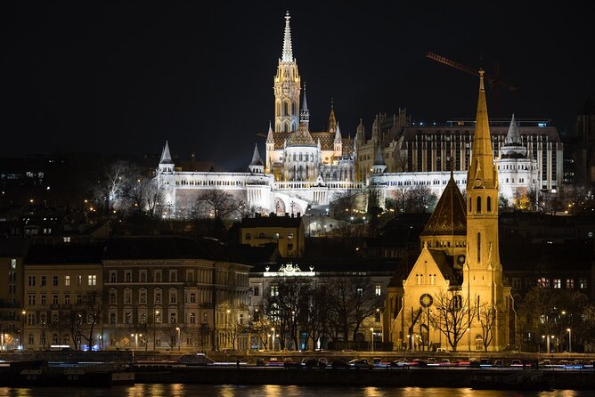10PM Budapest Danube Cruise with Live Music & Food or Drinks - Boarding at 10 PM and finding your place on board
