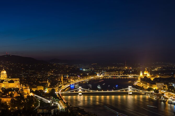 2-Hour Private Night Tour of Budapest - Why Budapest works so well at night