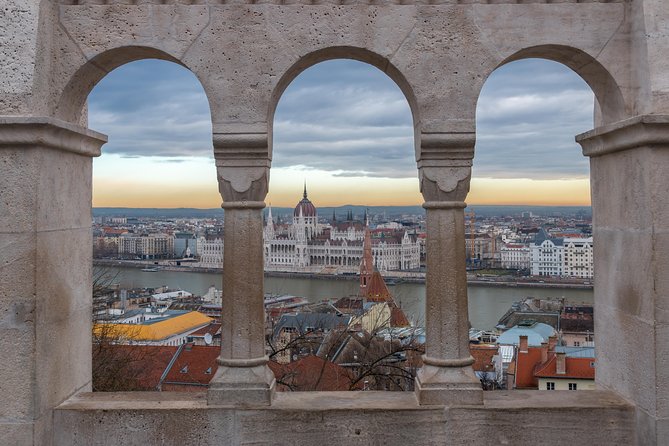 4 hours long private walking tour in Budapest - Key points about this Budapest tour