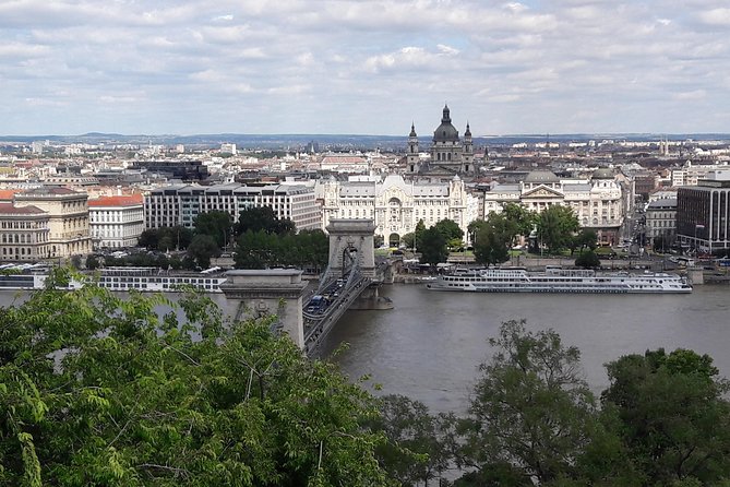 Accessible Budapest Tour - Why this private tour works well for mobility needs