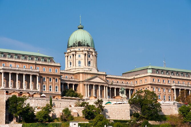 Accessible Budapest Tour - Andrassy Avenue and Heroes’ Square