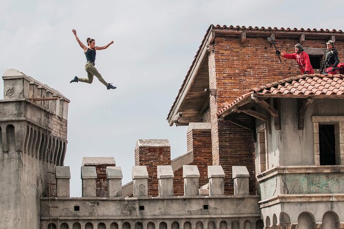 Be a movie star! Film Tour, Escape room, in Budapest and Etyek - Etyek winery visit: five wines and lunch