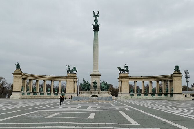 Best Historical Sights of Budapest Tour - City Park and Vajdahunyad Castle begin the morning