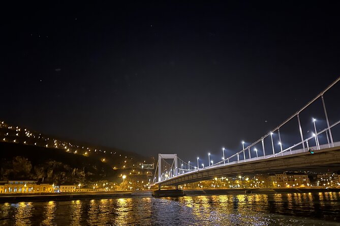 Bright Lights of Budapest Night Tour with Boat Cruise and Wine - Chain Bridge: crossing the Danube by sight