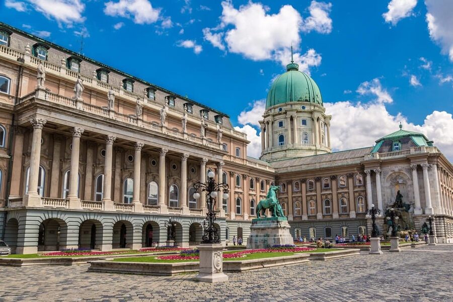 Buda Castle District and Matthias Church Private Tour - Who should book this Castle District walk?