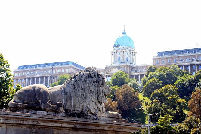 Buda Castle District Walk with Entry to Matthias Church - The Arpad Toth Promenade and the quieter side of Buda