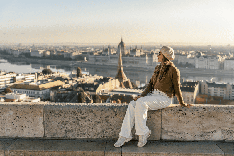 Buda Castle: Private photoshoot with a local guide - Key points to know before booking