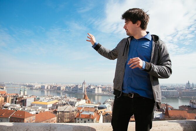 Buda Castle's Secrets with a Historian - Sándor Palace and the working government district