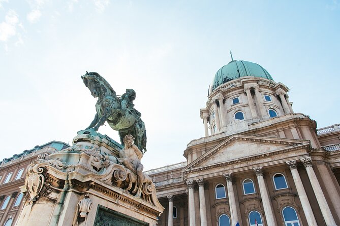 Buda Castle's Secrets with a Historian - National Archives and the marks of war
