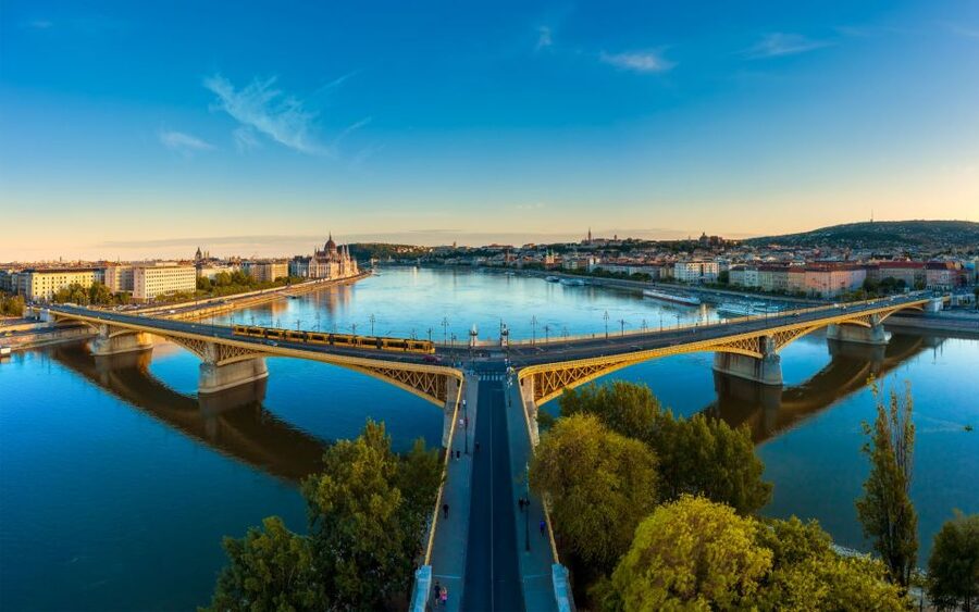 Budapest: 1-hour Sightseeing Danube River Cruise - Key details before you book