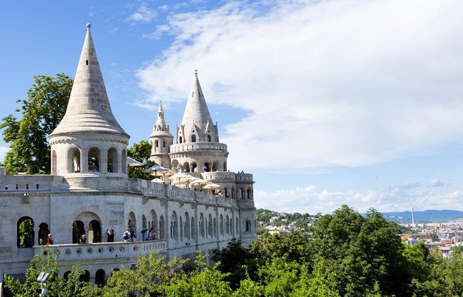 Budapest: 3-Hour Live-guided Bus Tour and 1-hour River Cruise - Six things to know before booking