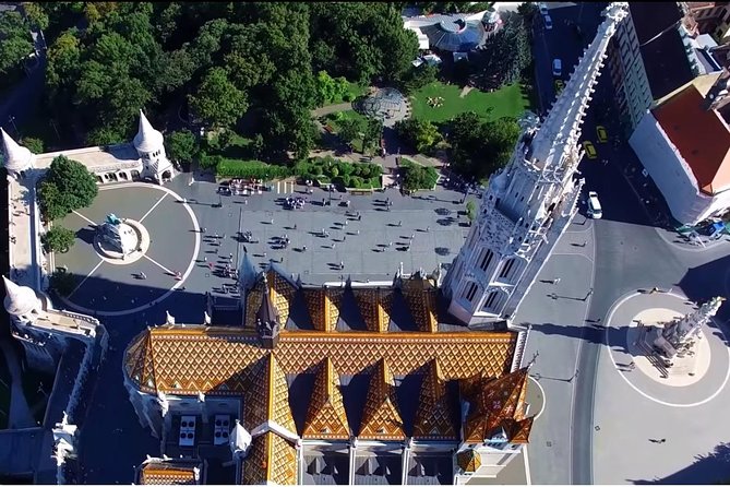 Budapest: 3-Hour Live-guided Bus Tour and 1-hour River Cruise - Parliament, the Opera House, and St. Stephen’s Basilica