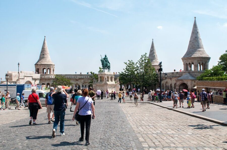 Budapest: 3-Hour Live Guided Sightseeing Tour - Why this three-hour route works