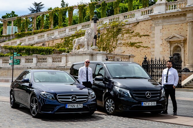 Budapest Airport - Budapest City Transfer - Meeting your driver inside Budapest Airport