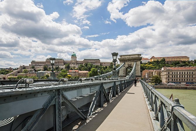 Budapest All in One Small Group Walking Tour with Strudel Stop - City Park, Vajdahunyad Castle, and Széchenyi Spa