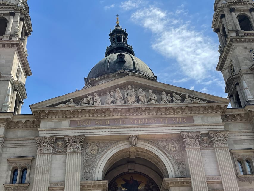 Budapest: Assist the Authorities Outdoor Escape Room Game - Who will enjoy Uncle Karl’s case?