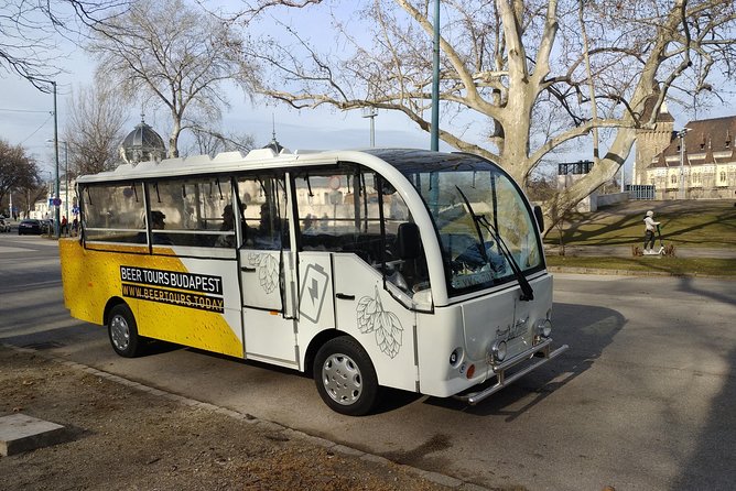 Budapest BeerBus Tour 60 Minutes Private Experience - Parliament and the route’s grand finish