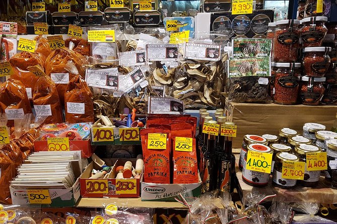 Budapest: Book A Local Host - A flexible walk that follows your interests