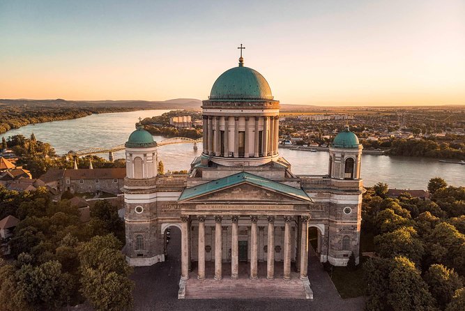 Budapest-Bratislava One-Way Sightseeing Transfer - Gyor Old Town: Baroque streets before the final ride
