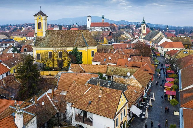 Budapest-Bratislava One-Way Sightseeing Transfer - The guide is more than a driver