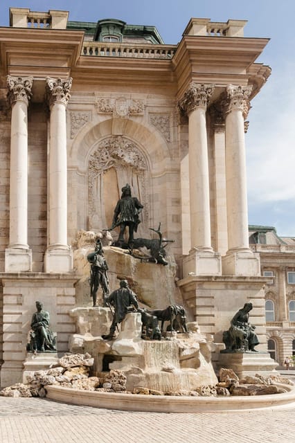 Budapest: Buda Castle Walking Tour & Folk Music Performance - Why this Buda Castle tour feels different