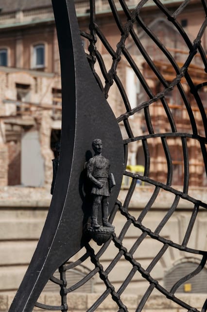 Budapest: Buda Castle Walking Tour & Folk Music Performance - Fisherman’s Bastion and the Pest panorama