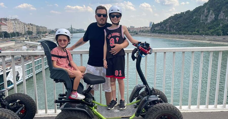 Budapest: Buda Highlights Guided Tour on Electric EZRaider - What makes this ride different