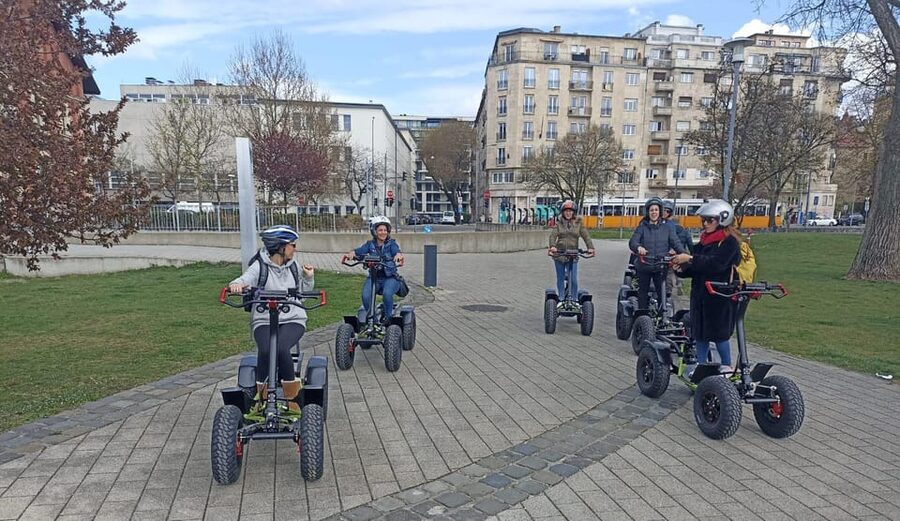 Budapest: Buda Highlights Guided Tour on Electric EZRaider - Who will enjoy this most?