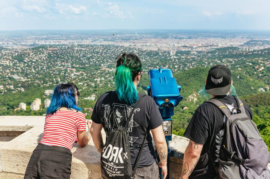 Budapest: Buda Hills Guided Hiking Tour with Optional Lunch - Returning to Budapest by bus