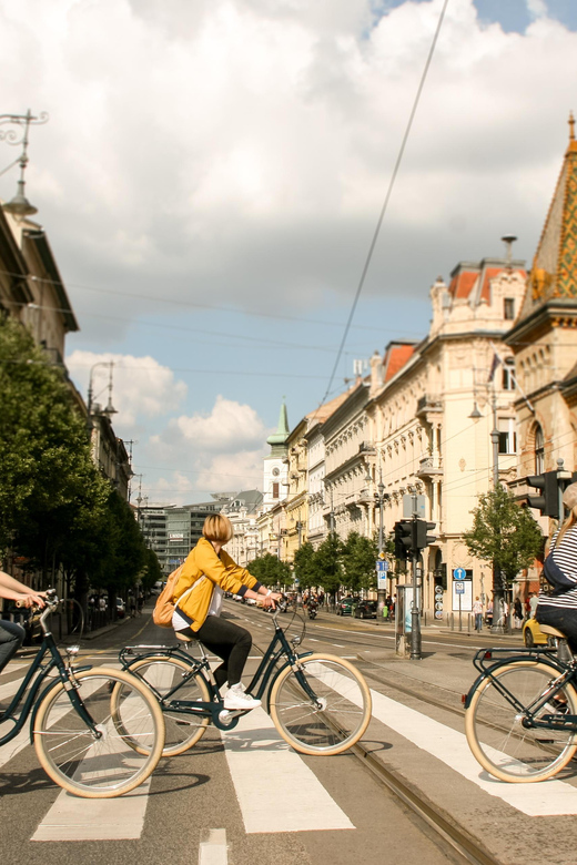 Budapest by Bike - 1 Day Bike Rental (9am-6pm) - What eight hours really gives you