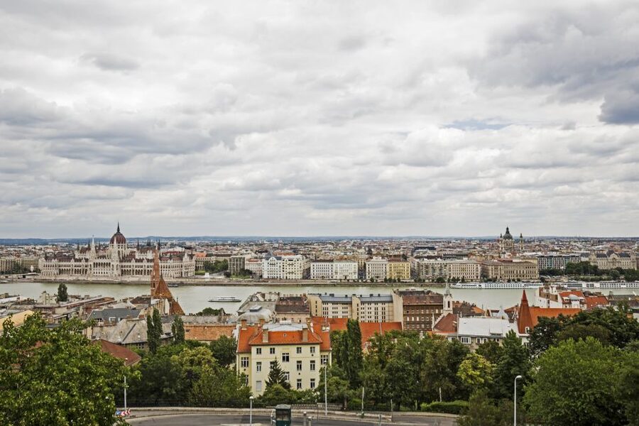 Budapest: Castle District Walk with Matthias Church Entry - Walking conditions and who should book