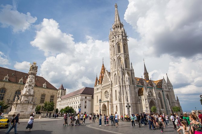 Budapest Castle Walk - Castle Garden and the Várkert Bazaar