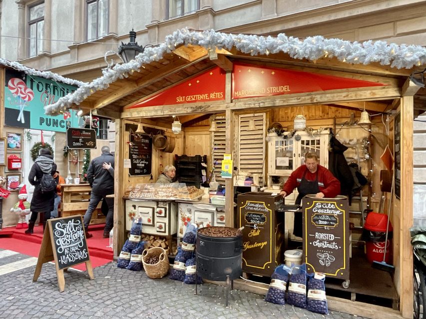 Budapest: Christmas Market Guided Walking Tour with Tastings - Who will enjoy this Budapest Christmas walk?