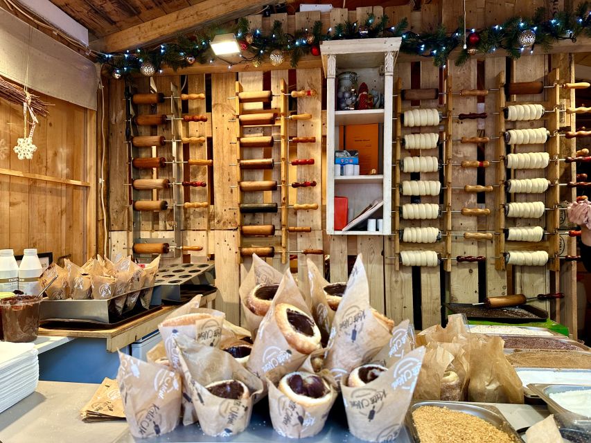 Budapest: Christmas Market Guided Walking Tour with Tastings - Hungarian chimney cake, the tour’s sweetest stop