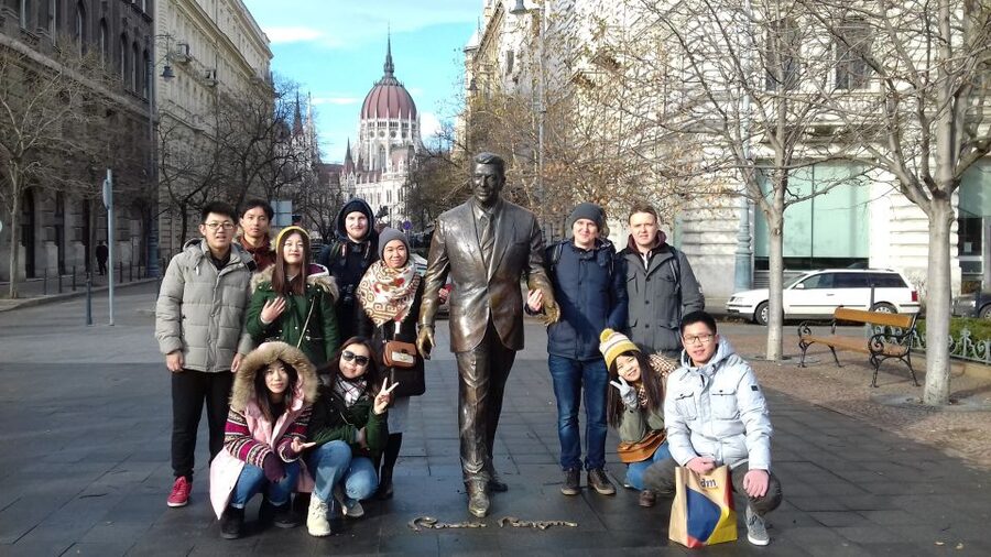 Budapest: City Center Walking Tour - Liberty Square and Budapest’s difficult twentieth century