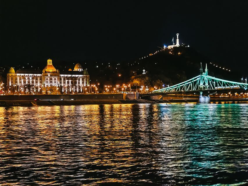 Budapest: City Highlights Cruise with Welcome Drink - Margaret Bridge and the opening river views