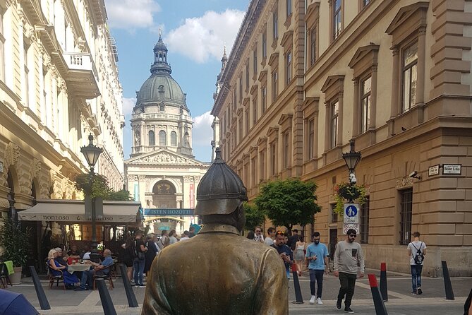 Budapest City Landmarks Walking Tour in 2 Hours - The Danube Embankment and the best city views