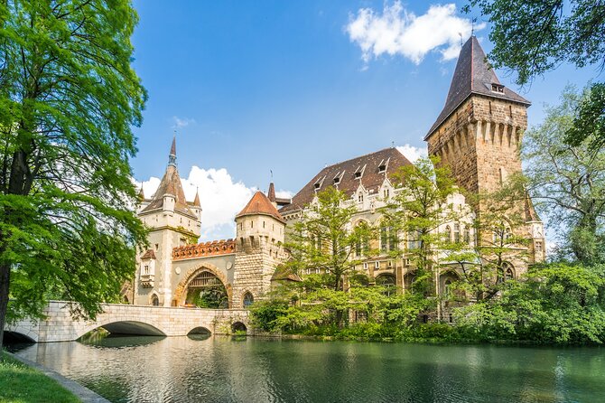 Budapest: City Park Self-Guided Walking Tour - Why City Park makes a smart first walk