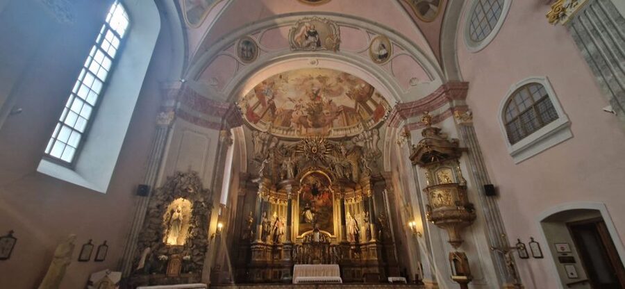 Budapest: Classical Music Concert in St. Michael's Church - What the $53 price buys you