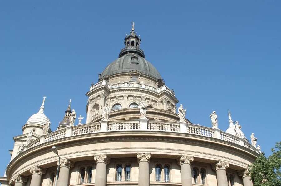Budapest: Classical Music Concerts in St Stephen's Basilica - Four seating classes, but no reserved chairs