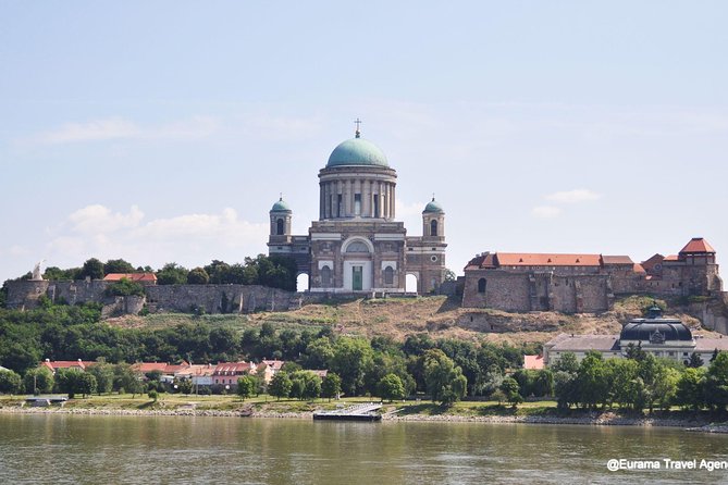 Budapest Danube Bend Full Day Tour with Lunch - The return boat to Budapest