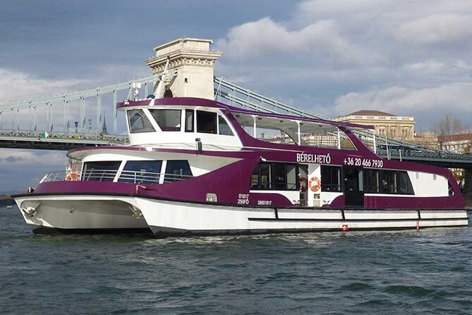 Budapest Danube Pizza Cruise with Welcome Drink - Daylight, Sunset, or Night?