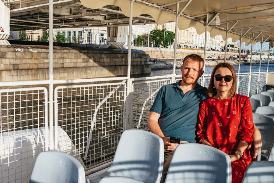 Budapest: Danube River City Lights Express Cruise - Margaret Bridge and the northern stretch