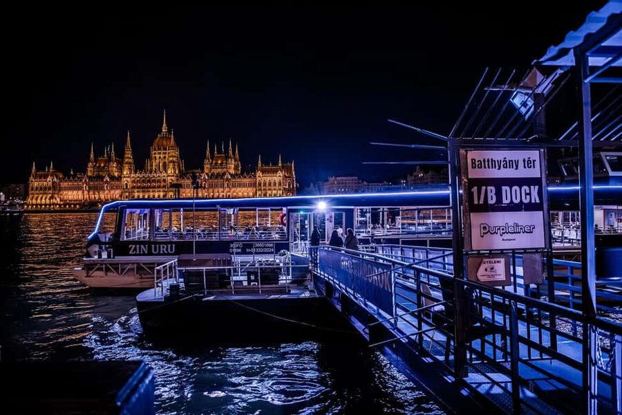Budapest: Danube River Sightseeing Cruise with Audio Guide - Upper deck views, indoor seating, and onboard food