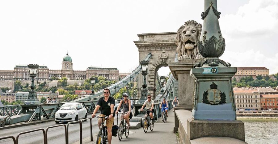 Budapest: Danube River Views Bike Ride - Why a bike is a smart way to see Budapest