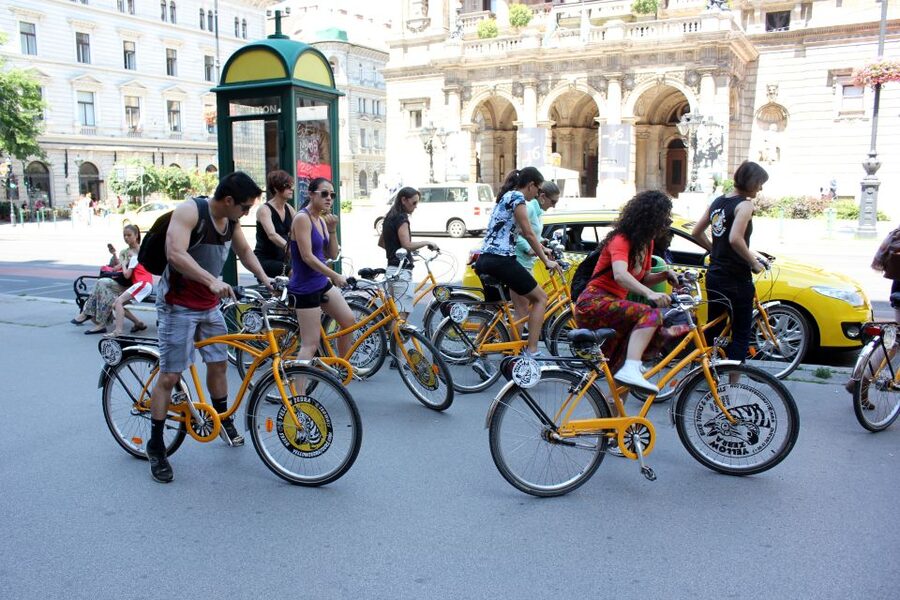 Budapest: Danube River Views Bike Ride - Andrassy Avenue and Budapest’s grand opening scene