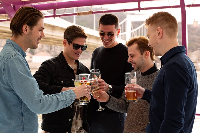 Budapest Danube Sightseeing Cruise with Unlimited Drinks - Why the Danube is Budapest’s best sightseeing route
