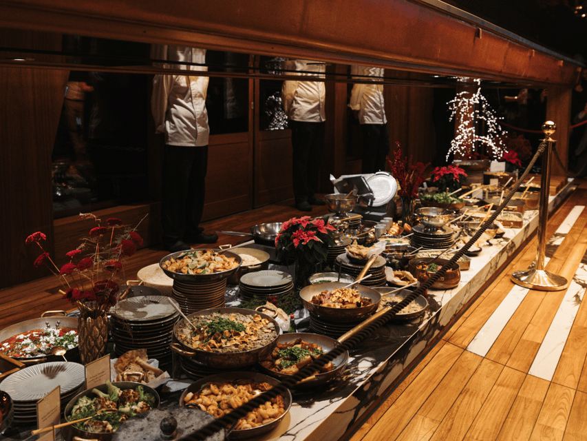 Budapest: Dinner Cruise with Live Music and Unlimited Drinks - Who will enjoy the River Diva most?