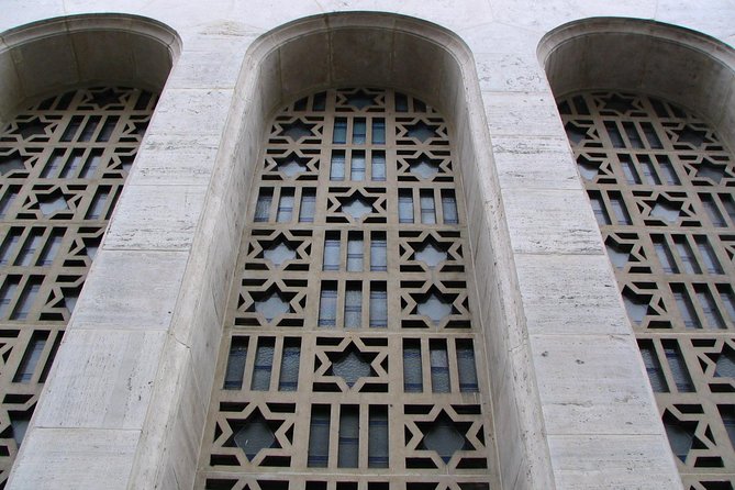 Budapest Dohany Synagogue & Hungarian Jewish Museum & free extras - Timing, meeting point, and group size