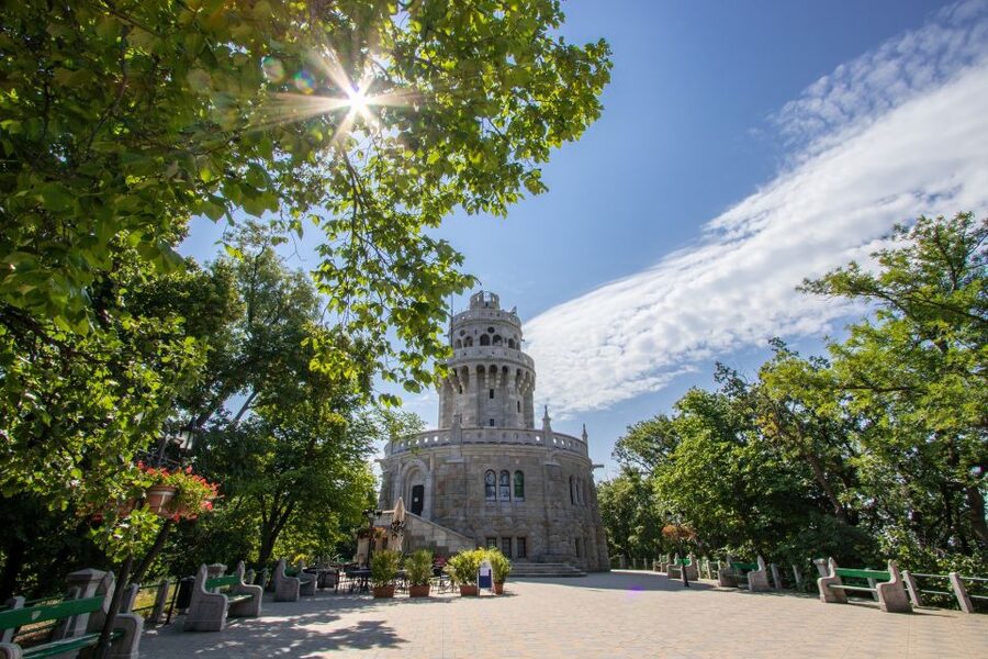 Budapest: Elisabeth Tower Visit by Chairlift & Transport - Is $62 good value?